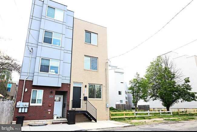 property at 1936 N 3rd St