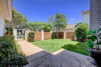 5609 Courtyard Cove in Austin, TX - Building Photo - Building Photo