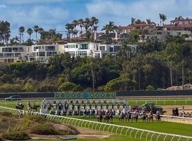 121 Via De La Valle in Del Mar, CA - Building Photo