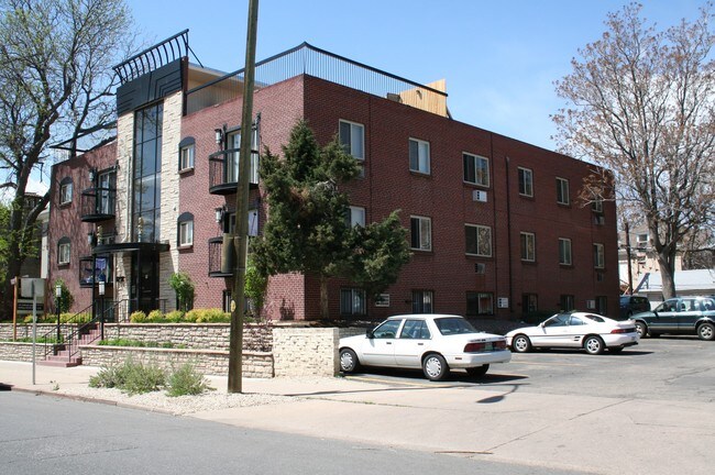 Boutique Apartments in Denver, CO - Foto de edificio - Building Photo