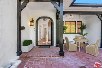 629 N Rexford Dr in Beverly Hills, CA - Building Photo - Building Photo