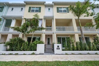 5273 Beckman Ter in Palm Beach Gardens, FL - Building Photo - Building Photo