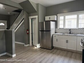 2204 Golden Ave in Scranton, PA - Building Photo - Building Photo