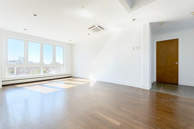 143 Skillman Ave in Brooklyn, NY - Building Photo - Building Photo