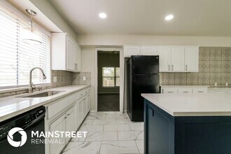 2213 Coachlight Dr in Edmond, OK - Building Photo - Building Photo
