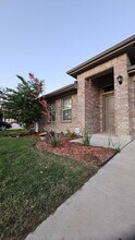 9208 Castorian Dr in Fort Worth, TX - Building Photo - Building Photo