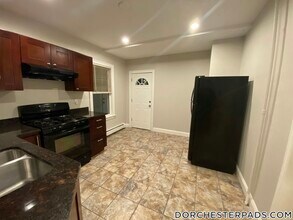 42 Fenton St in Boston, MA - Building Photo - Building Photo