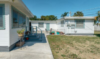 722 N 7th St in Lantana, FL - Building Photo - Building Photo