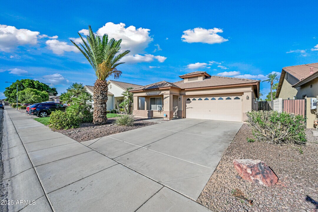 3737 N 141st Dr in Goodyear, AZ - Building Photo