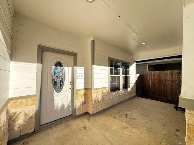 1216 Deputy O McDuffie Jr St in Cleveland, TX - Building Photo - Building Photo