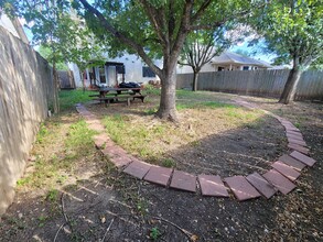 21314 Derby Day Ave in Pflugerville, TX - Building Photo - Building Photo