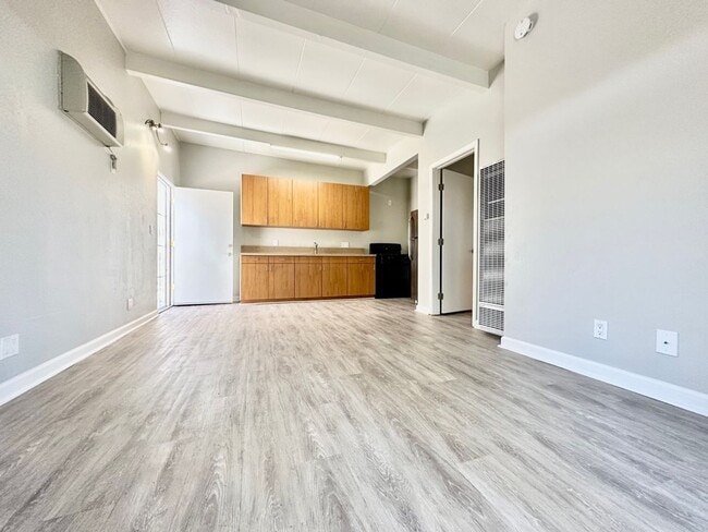 525-27 S Juniper St in Escondido, CA - Building Photo - Building Photo
