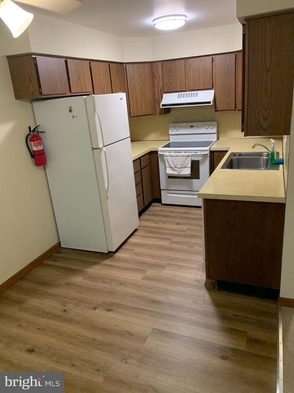 property at 444 E Holly Ave