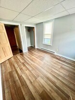 380 Walnut St in Howard, PA - Building Photo