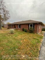 118 Robin Rd in Nicholasville, KY - Building Photo