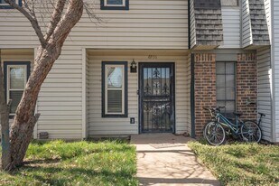 6936 Benwood Square in Amarillo, TX - Building Photo