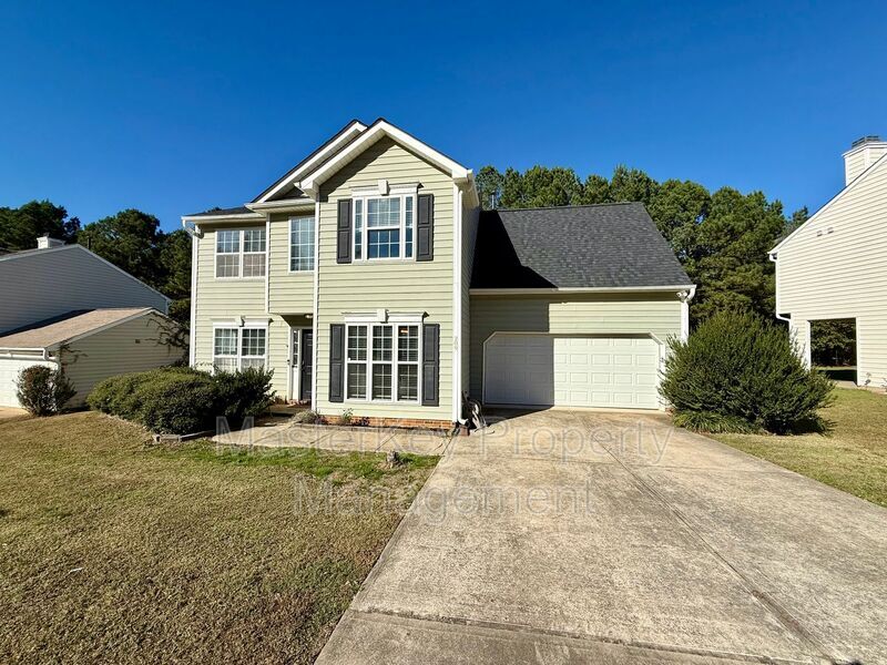 209 Hollyhock Ln in Apex, NC - Building Photo