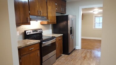 514 Laurens Avenue in Sumter, SC - Foto de edificio - Building Photo