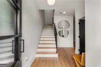 661 Auburn Ave NE in Atlanta, GA - Building Photo - Building Photo