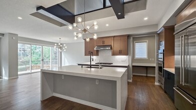 87 Legacy Glen Terrace SE in Calgary, AB - Building Photo - Building Photo