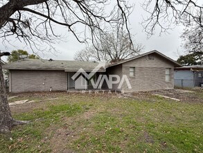 4938 Bernadine Dr in San Antonio, TX - Building Photo - Building Photo