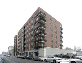 873 N Larrabee St in Chicago, IL - Building Photo - Building Photo