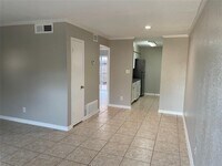 6111 Beverly Hill St photo'