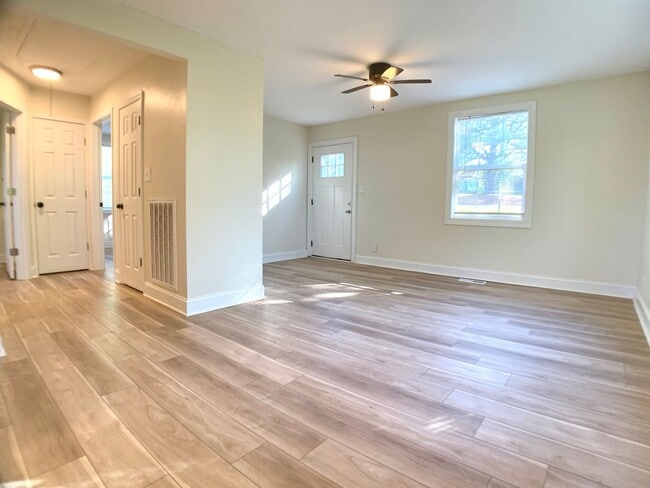 47 Maple St in Clarksville, TN - Building Photo - Building Photo