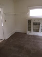 3058 Brook St, Unit 3058 in Oakland, CA - Foto de edificio - Building Photo