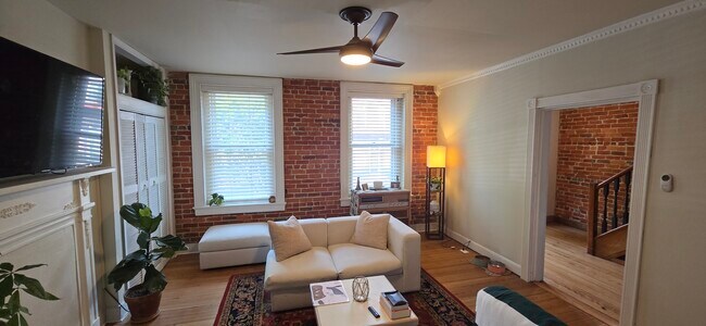 209 W Clay St in Richmond, VA - Building Photo - Building Photo