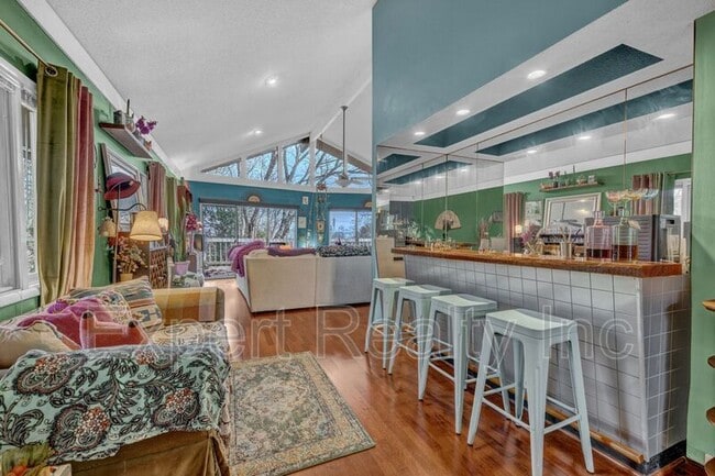 373 Laredo Dr in Hoover, AL - Building Photo - Building Photo