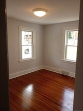 40 Edison Ave in Fairfield, CT - Building Photo - Building Photo