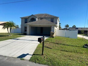 217 Chadworth Dr in Kissimmee, FL - Building Photo - Building Photo