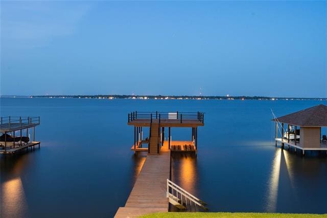 property at 85 Isle of View Dr