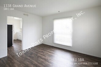 1338 Grand Ave in San Diego, CA - Foto de edificio - Building Photo