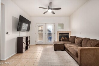 4200 N 82nd St in Scottsdale, AZ - Foto de edificio - Building Photo