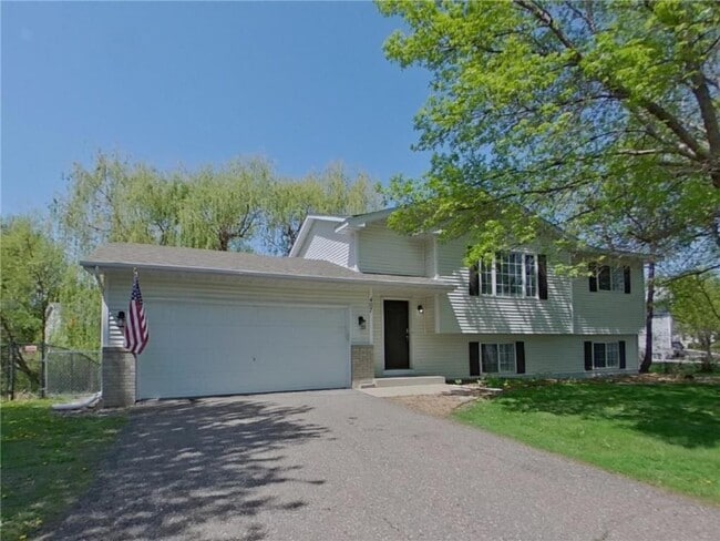 property at 407 Wagon Wheel Cir