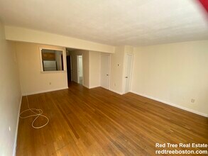 34 Gardner St in Boston, MA - Foto de edificio - Building Photo