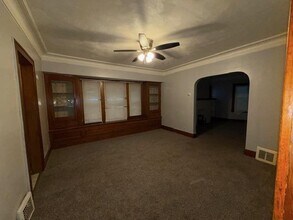 2945 E 128th St in Cleveland, OH - Building Photo - Building Photo