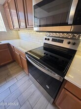 2609 W Emile Zola Ave in Phoenix, AZ - Foto de edificio - Building Photo
