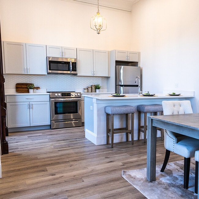 The Suites in the Ayer Mansion in Lowell, MA - Building Photo - Building Photo