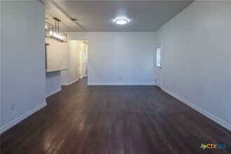 5005 Rose Gdn Lp in Killeen, TX - Building Photo - Building Photo