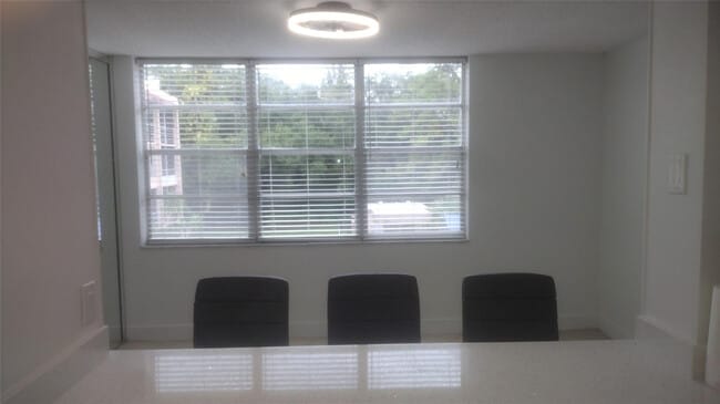 9440 Live Oak Pl in Davie, FL - Building Photo - Building Photo