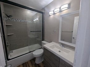 143 Chelsea Cir in Clementon, NJ - Building Photo - Building Photo