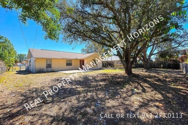 3531 Duar Terrace in North Port, FL - Building Photo - Building Photo