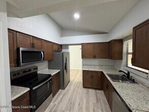 1215 Three Meadows Drive in Rockledge, FL - Building Photo - Building Photo