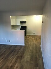 788 Hazelwood Ave, Unit 2 in Pittsburgh, PA - Building Photo - Building Photo