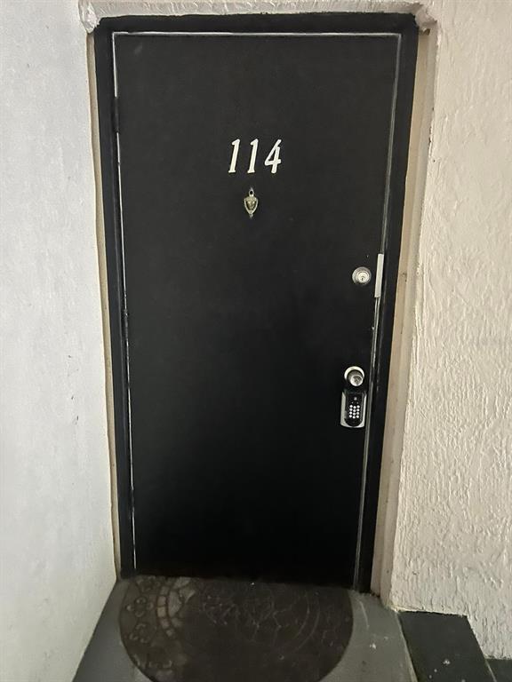 2559 N Alafaya Trail-Unit -114 in Orlando, FL - Building Photo - Building Photo