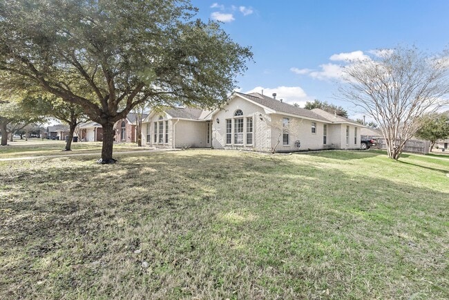 1317 Baywood Ln in College Station, TX - Building Photo - Building Photo