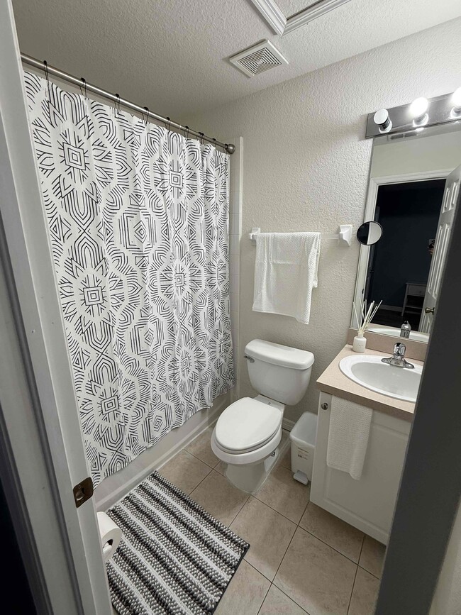 property at 4337 Har Paul Cir